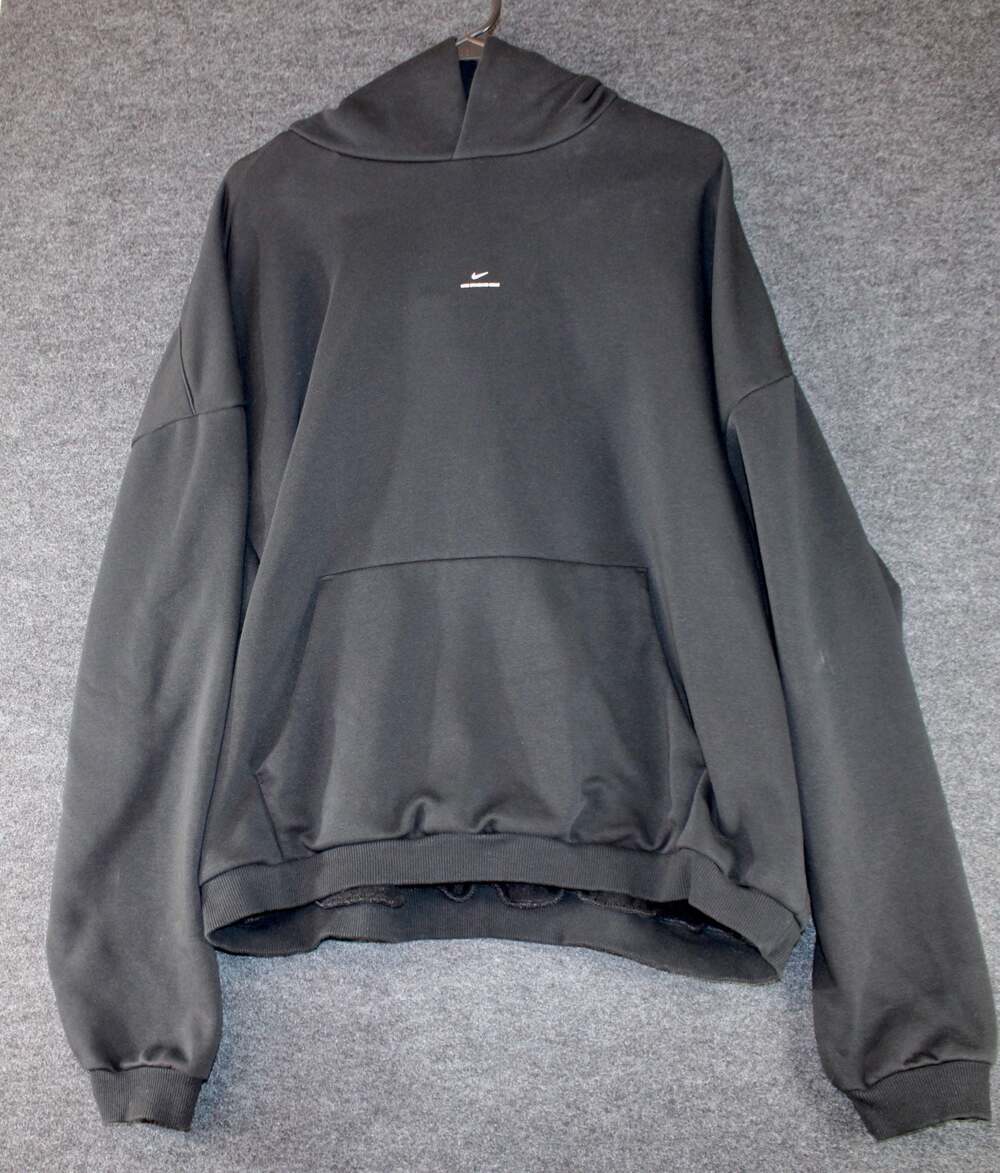 Nike Standard Issue Men's Therma-FIT Brushed Basketball Pullover Hoodie